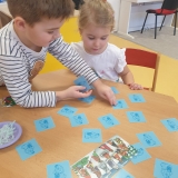 Rok má dvanáct kamarádů