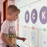 Život v trávě kolem nás, objevuje každý z nás I