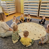 O třech prasátkách